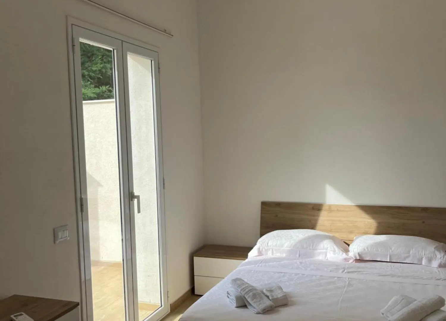 Villa Francesca Carini 0*,  Italien